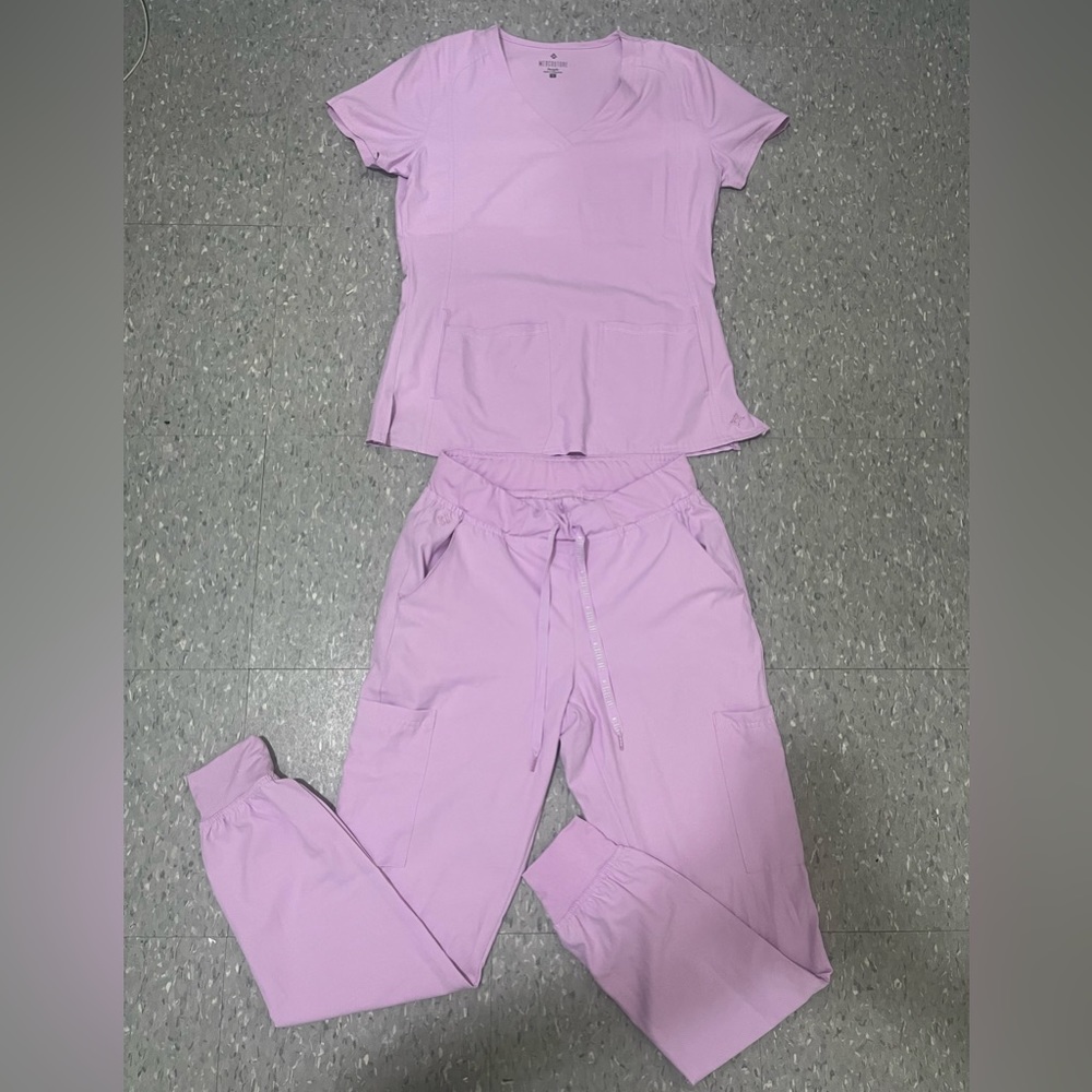 Med couture scrub set